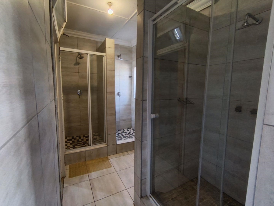 16 Bedroom Property for Sale in Universitas Free State
